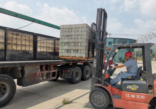 平泉天罡建材公司向河南郑州捐赠救灾物资